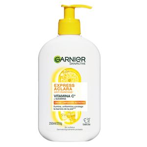 Crema Limpiadora Garnier Express Aclara Nutritiva X 250 Ml
